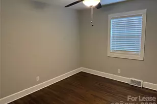 3801 Sudbury Rd, Charlotte, NC 28205 - Photo 5