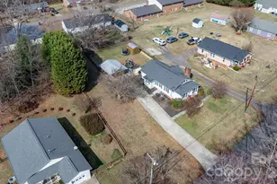 160 Elm Ave, Hudson, NC 28638 - Photo 33