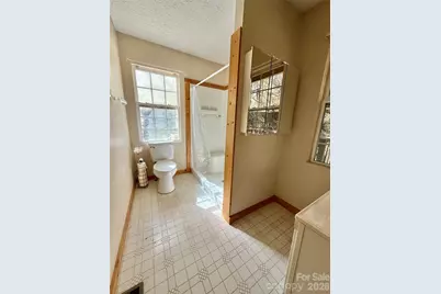 215 Pinellas Lane, Waynesville, NC 28785 - Photo 15