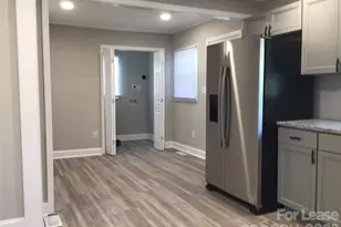 816 Margrace Rd, Kings Mountain, NC 28086 - Photo 5