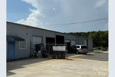 979 E Liberty Street, York, SC 28745 - Photo 7