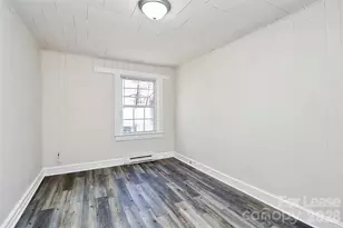 826 Cantwell St, Charlotte, NC 28208 - Photo 9