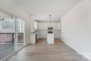 146 Forest Creek Dr, Statesville, NC 28625 - Photo 7