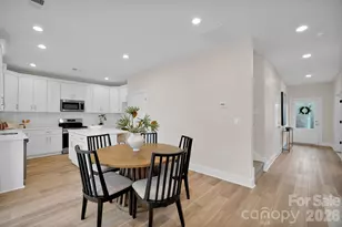 146 Forest Creek Dr, Statesville, NC 28625 - Photo 9