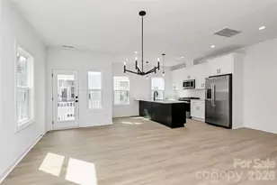 3804 Odom Wy, Charlotte, NC 28208 - Photo 21