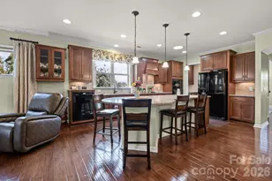 415 Harvest Valley Ln, Fort Mill, SC 29715 - Photo 9