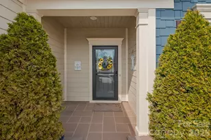 415 Harvest Valley Ln, Fort Mill, SC 29715 - Photo 3