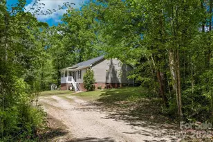 3218 Broadhurst Ln, Clover, SC 29710 - Photo 37
