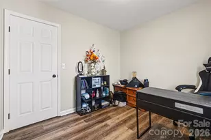 3545 Yorkland Dr, Hickory, NC 28601 - Photo 11