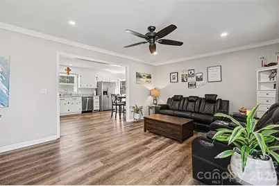 3545 Yorkland Drive, Hickory, NC 28601 - Photo 3