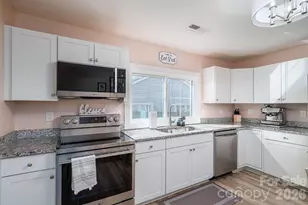 115 Barnes St, Belmont, NC 28012 - Photo 13