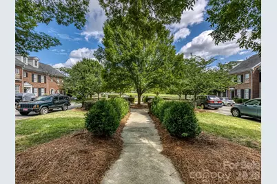 8714 Beaver Creek Drive, Charlotte, NC 28269 - Photo 25