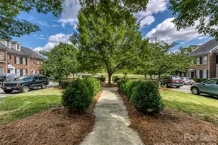 8714 Beaver Creek Dr, Charlotte, NC 28269 - Photo 25