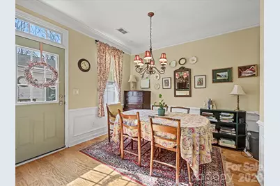 8714 Beaver Creek Drive, Charlotte, NC 28269 - Photo 11