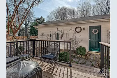 8714 Beaver Creek Drive, Charlotte, NC 28269 - Photo 23