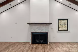 453 Friendly Acres Dr, Waynesville, NC 28786 - Photo 17