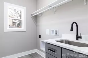 1949 Colonial Ln, Hickory, NC 28601 - Photo 15