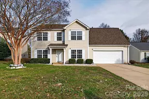 9830 Avensong Crossing Dr, Charlotte, NC 28215 - Photo 3
