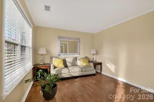 9830 Avensong Crossing Dr, Charlotte, NC 28215 - Photo 9
