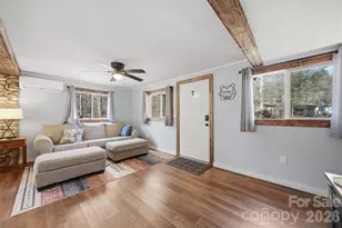 7495 Laurel St, Collettsville, NC 28611 - Photo 5