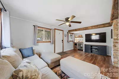 7495 Laurel Street, Collettsville, NC 28611 - Photo 3