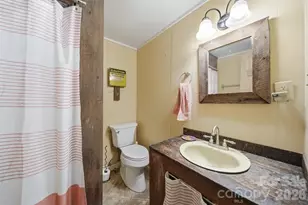 7495 Laurel St, Collettsville, NC 28611 - Photo 29