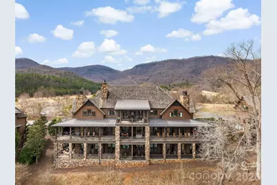 305 Clubhouse Lane #B-301, Mill Spring, NC 28756 - Photo 3