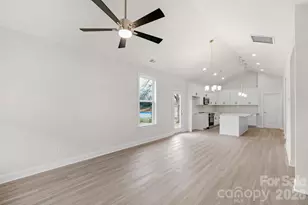 1107 Burke St, Monroe, NC 28110 - Photo 3