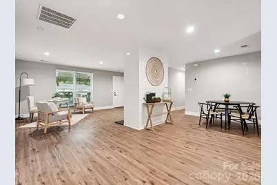 2000 Tyvola Road, Charlotte, NC 28210 - Photo 7