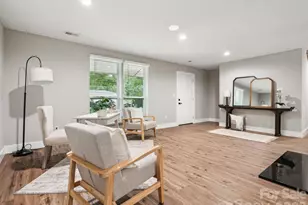 2000 Tyvola Rd, Charlotte, NC 28210 - Photo 5