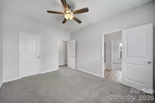 15437 Coventry Ct Ln, Charlotte, NC 28277 - Photo 19