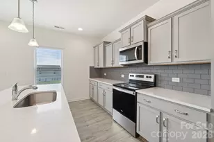 120 Mooring Dr, Statesville, NC 28677 - Photo 19