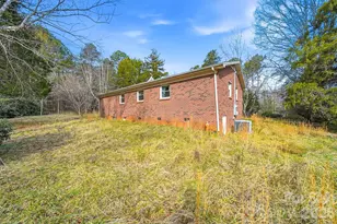 3335 3319 E Nc 10 Hwy, Claremont, NC 28610 - Photo 33