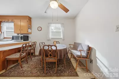 3335, 3319 E Nc 10 Highway, Claremont, NC 28610 - Photo 13