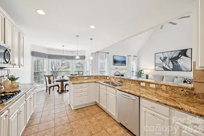 2558 Chatham Drive, Fort Mill, SC 29707 - Photo 9