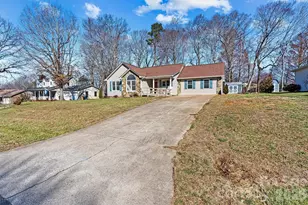 1714 Indian Springs Dr NW, Conover, NC 28613 - Photo 39