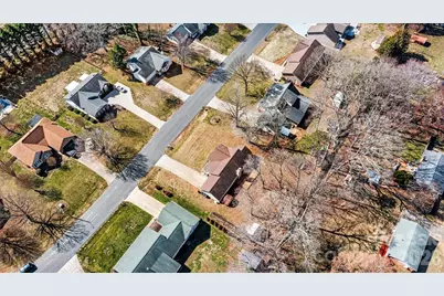 1714 Indian Springs Drive NW, Conover, NC 28613 - Photo 41