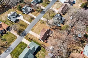 1714 Indian Springs Dr NW, Conover, NC 28613 - Photo 41