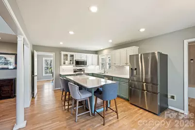 3505 4th Street Boulevard NW, Hickory, NC 28601 - Photo 5