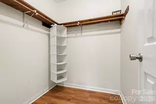 6022 Hanna Ct, Charlotte, NC 28212 - Photo 17