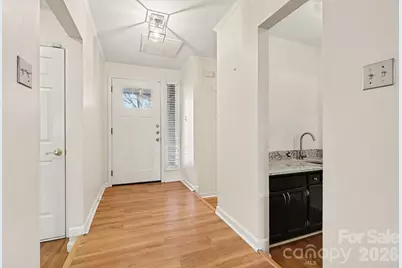 6022 Hanna Court, Charlotte, NC 28212 - Photo 5