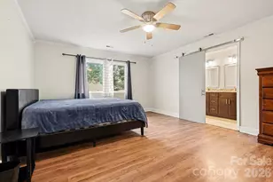 6022 Hanna Ct, Charlotte, NC 28212 - Photo 15