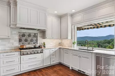 18 Thornapple Drive, Hendersonville, NC 28739 - Photo 11