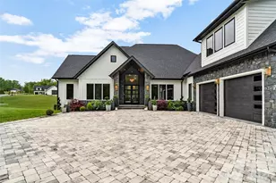 38 Thistle Ln, Fletcher, NC 28732 - Photo 3