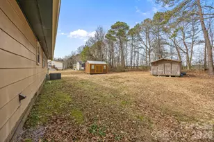 289 Washington Park Rd, Mount Gilead, NC 27306 - Photo 15