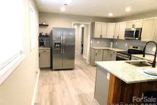 107 W Poplar St, Stanley, NC 28012 - Photo 9