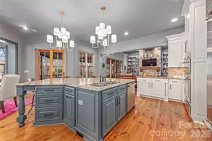 8610 Highgrove St, Charlotte, NC 28277 - Photo 17