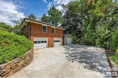 11 Blueberry Hill Road, Asheville, NC 28804 - Photo 15