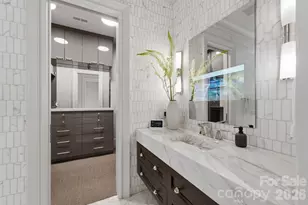 7318 Baltusrol Ln, Charlotte, NC 28210 - Photo 17