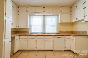 1467 E Marion St, Shelby, NC 28150 - Photo 13